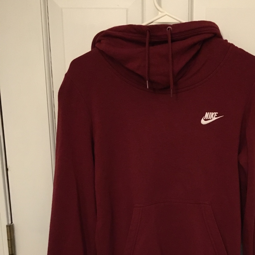 nike cawl neck sweatshirt